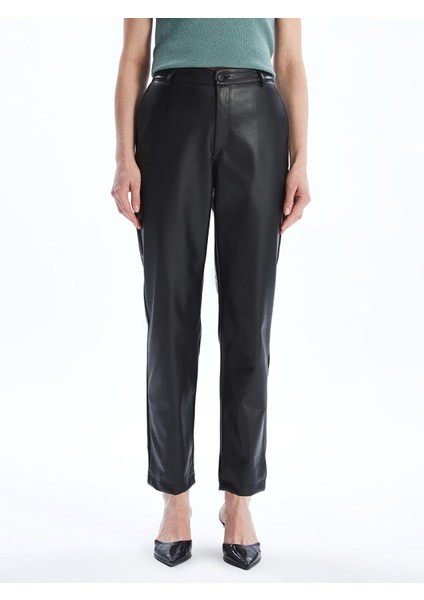 Yeni Sezon Standart Fit Deri Görünümlü Kadın Pantolon fırsatları