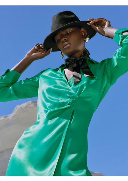 Yeni Sezon Düz Uzun Kollu Saten Kadın Gömlek Elbise fiyatları