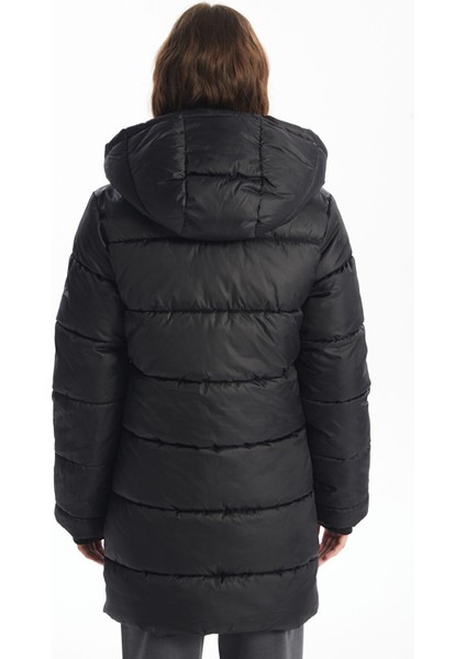 Yeni Sezon Kapüşonlu Kadın Şişme Mont indirimleri