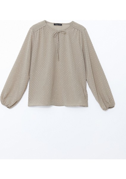 Yeni Sezon Bağlamalı Yaka Dokulu Kadın Bluz indirimleri
