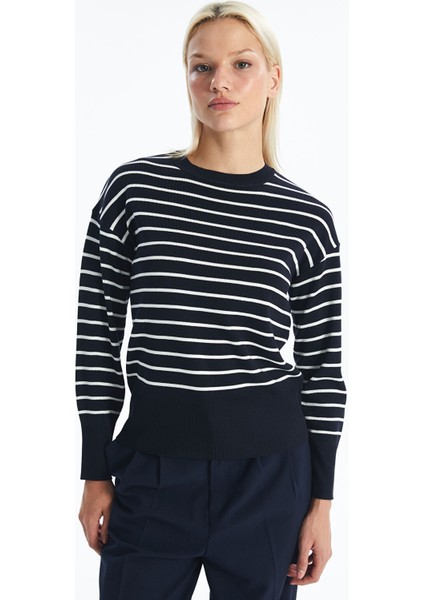 Yeni Sezon Bisiklet Yaka Çizgili Uzun Kollu Kadın Triko Kazak