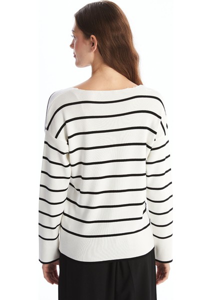 Yeni Sezon V Yaka Çizgili Uzun Kollu Kadın Triko Kazak modelleri