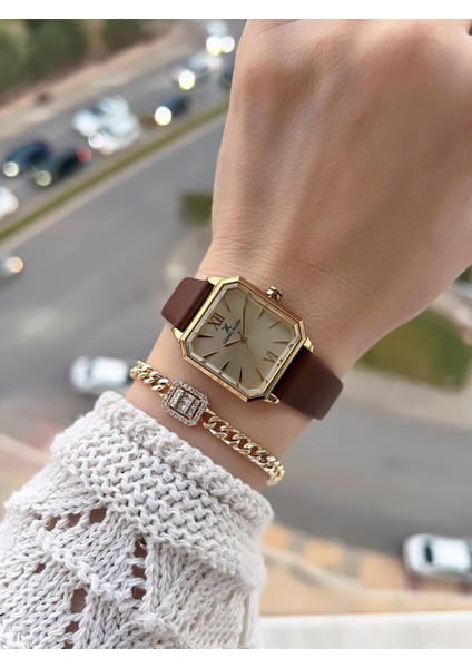 Deri Kordonlu 2 Yıl Garantili 3 Atm Suya Dayanıklı Kadın Kol Saati+Bileklik BD.13939.3 fiyatları