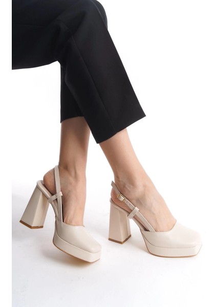 Yzlal Mety Bej Cilt Topuklu Ayakkabı (Numara: 40)