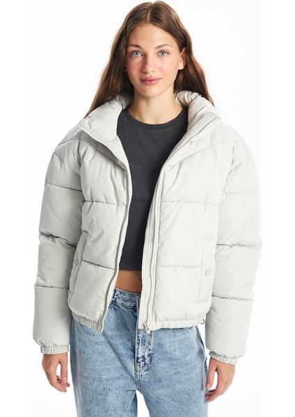 Yeni Sezon Dik Yaka Oversize Kadın Şişme Mont