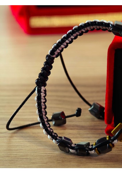 Makrome Örme Bileklik El Yapımı Kişiye Özel Harfli Bileklik Doğal Taş Hematit Bileklik fırsatları