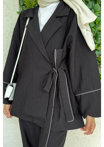 Kadın Biye Detaylı Yandan Bağlamalı Alt Üst Pantolon ve Kimono Takım Siyah modelleri