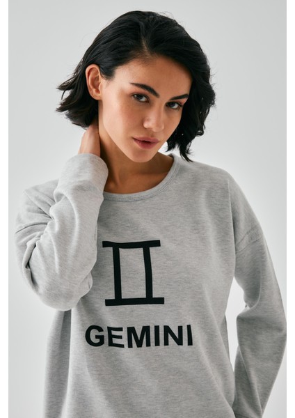 Kadın Gri Ikizler Burcu Oversize 2 Iplik Eşofman Ev Giyim Takımı fiyatları