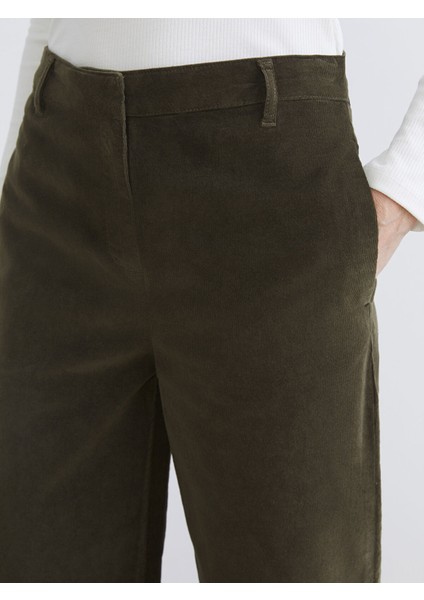 Yeni Sezon Standart Fit Kadife Kadın Pantolon modelleri