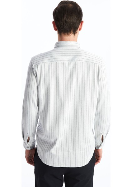 Yeni Sezon Regular Fit Uzun Kollu Poplin Erkek Gömlek fırsatları