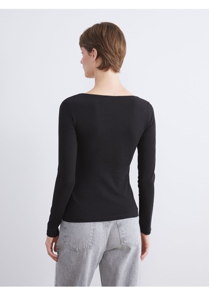 Yeni Sezon Kare Yaka Kadın Tişört fırsatları