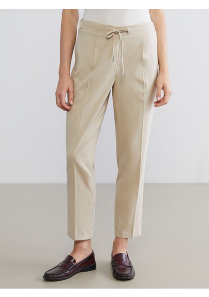 Yeni Sezon Beli Lastikli Havuç Kesim Kadın Pileli Pantolon fiyatları