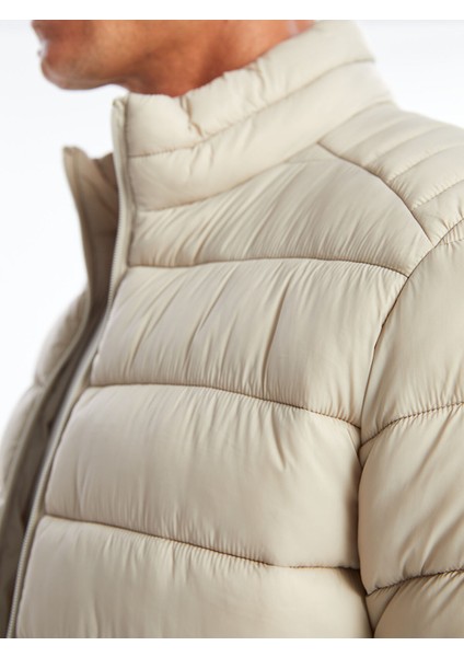 Yeni Sezon Standart Kalıp Dik Yaka Erkek Şişme Mont modelleri