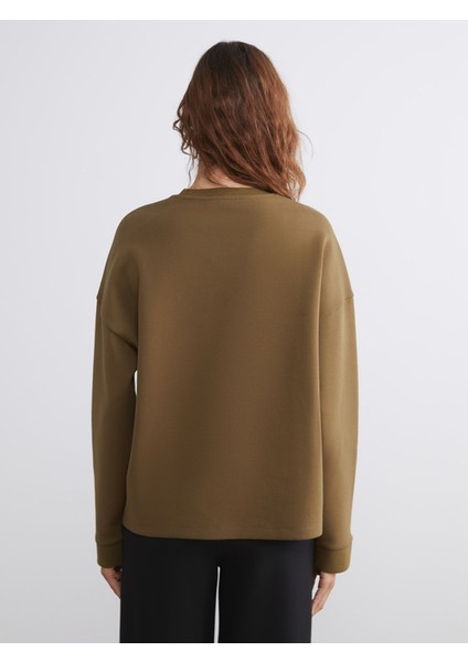 Yeni Sezon Bisiklet Yaka Oversize Kadın Sweatshirt fırsatları