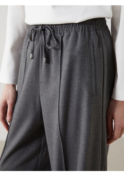 Yeni Sezon Beli Lastikli Geniş Paça Kadın Pantolon modelleri