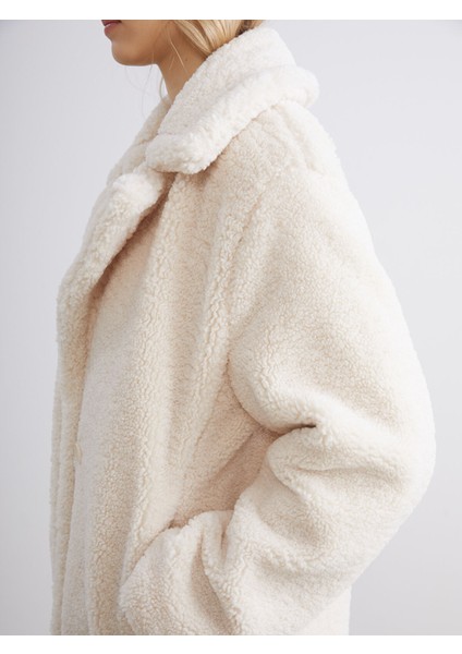 Yeni Sezon Ceket Yaka Kadın Pelüş Kaban modelleri