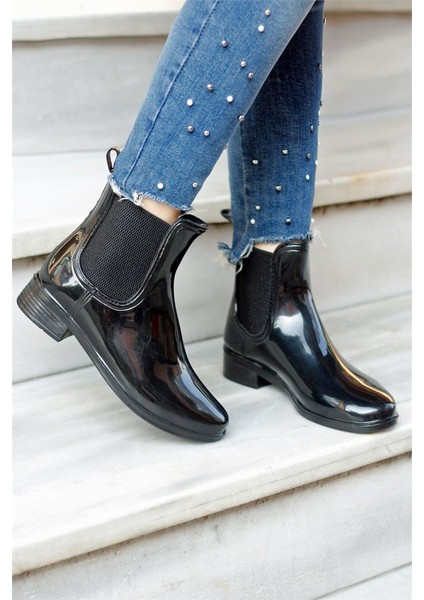 Siyah Parlak Kısa Yağmur Botu - Chelsea Kesim Su Geçirmez Bot 🖤💧 fiyatları