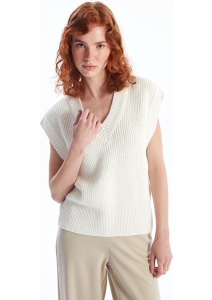 Yeni Sezon V Yaka Dokulu Kadın Triko Süveter