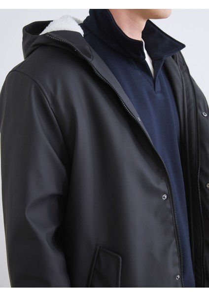 Yeni Sezon Kapüşonlu Içi Kürklü Erkek Mont modelleri