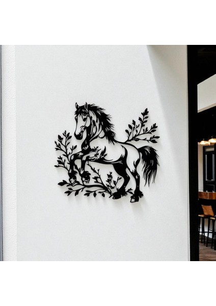 At Figürü Metal Duvar Dekoru – Doğa ve Özgürlük Temalı Modern Sanat Tasarımı