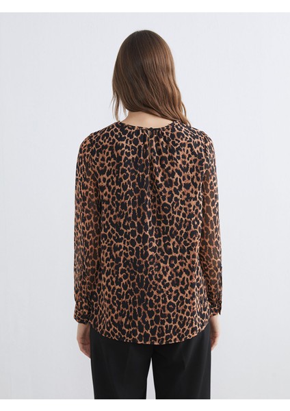 Yeni Sezon Bisiklet Yaka Leopar Desenli Büzgülü Bluz fırsatları