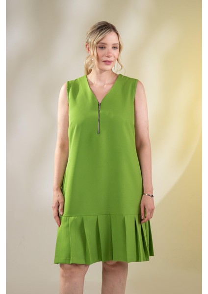 Kadın Büyük Beden Eteği Pileli Yeşil Elbise fırsatları