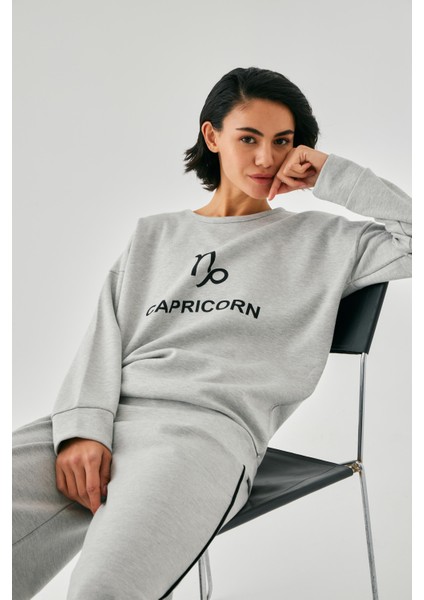 Kadın Gri Oğlak Burcu Oversize 2 Iplik Eşofman Ev Giyim Takımı