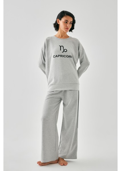 Kadın Gri Oğlak Burcu Oversize 2 Iplik Eşofman Ev Giyim Takımı fırsatları