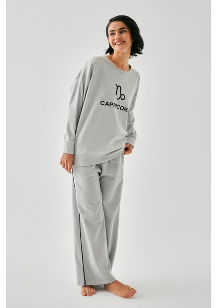 Kadın Gri Oğlak Burcu Oversize 2 Iplik Eşofman Ev Giyim Takımı indirimleri