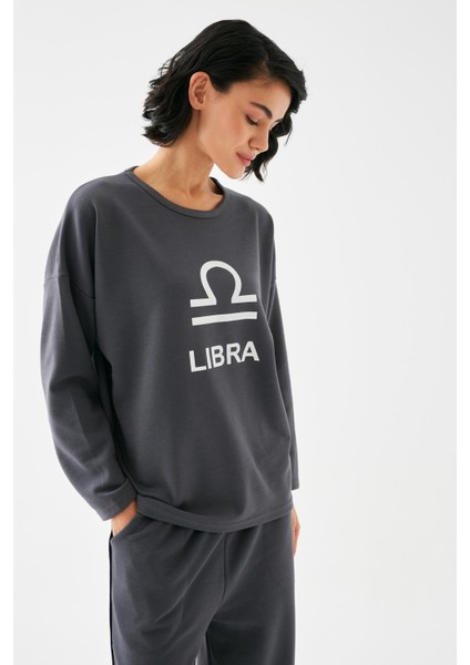 Kadın Füme Terazi Burcu Oversize 2 Iplik Eşofman Ev Giyim Takımı modelleri