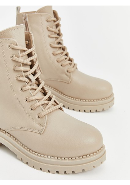 Yeni Sezon Bağcıklı Deri Görünümlü Kadın Bot modelleri