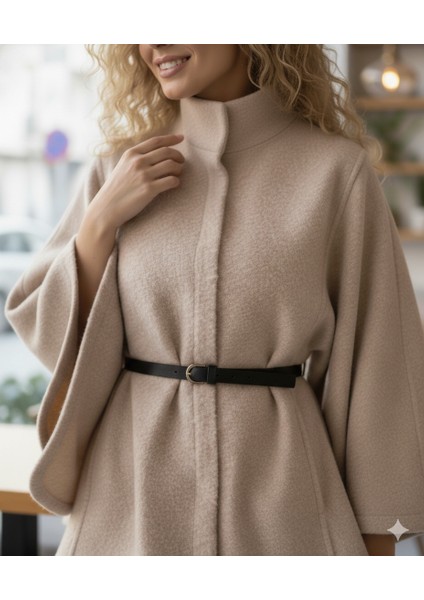 Latte - Kemer Detaylı Kaşe Panço