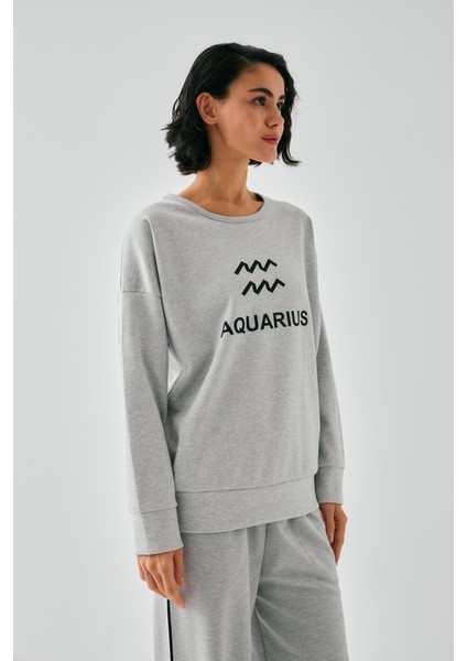 Kadın Gri Kova Burcu Oversize 2 Iplik Eşofman Ev Giyim Takımı fırsatları