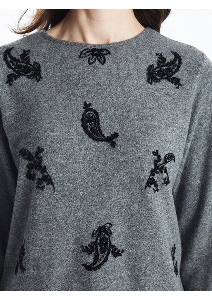 Yeni Sezon Bisiklet Yaka Nakışlı Kadın Bluz fırsatları