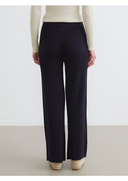 Yeni Sezon Beli Lastikli Kadın Triko Pantolon fırsatları