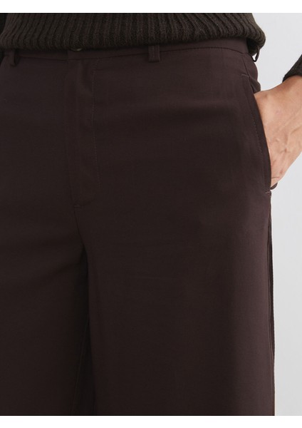 Yeni Sezon Standart Fit Geniş Paça Kadın Pantolon modelleri