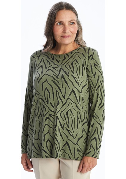 Yeni Sezon Bisiklet Yaka Desenli Kadın Tişört