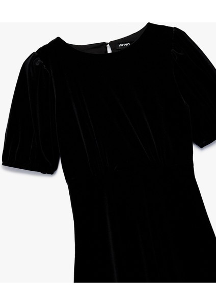 Kısa Kollu Bisiklet Yaka A Kesim Kadife Mini Elbise modelleri