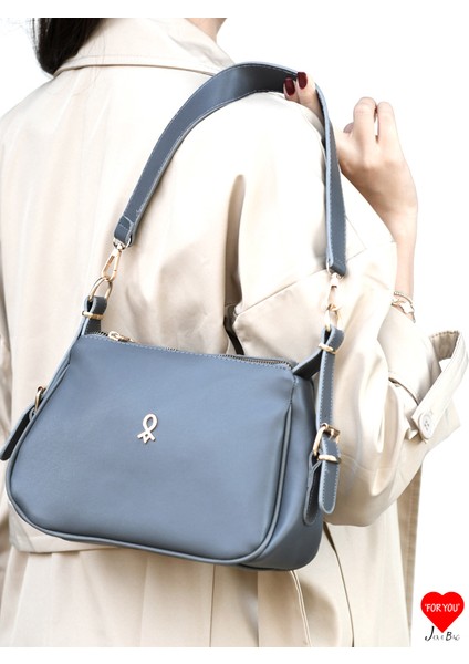 Sofia 3 Bölmeli Yumuşak Deri Çift Askılı Baget ve Omuz Çantası modelleri