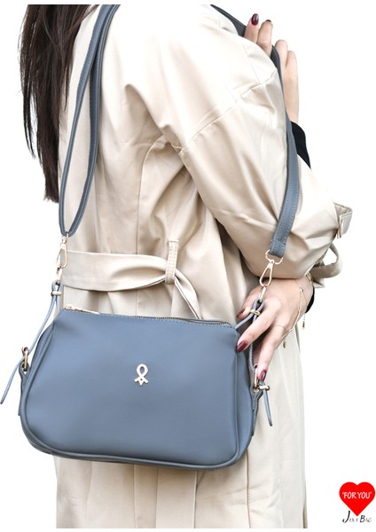 Sofia 3 Bölmeli Yumuşak Deri Çift Askılı Baget ve Omuz Çantası fırsatları