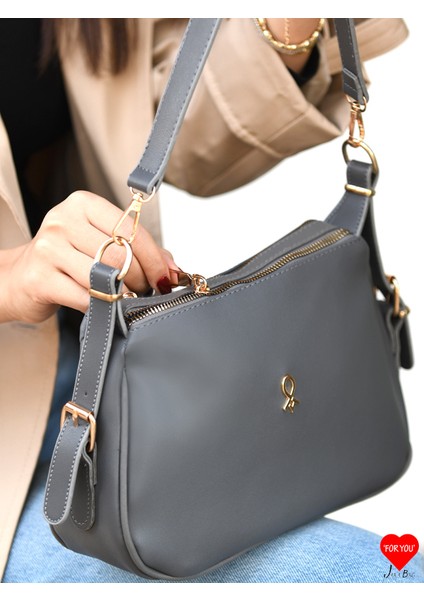 Sofia 3 Bölmeli Yumuşak Deri Çift Askılı Baget ve Omuz Çantası