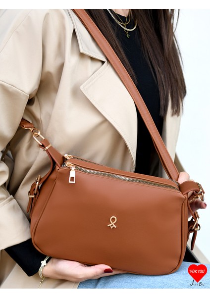 Sofia 3 Bölmeli Yumuşak Deri Çift Askılı Baget ve Omuz Çantası