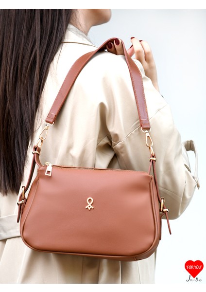 Sofia 3 Bölmeli Yumuşak Deri Çift Askılı Baget ve Omuz Çantası