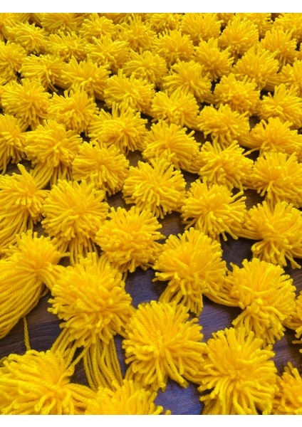 Sarı Ponponlu El Dokuması Bebek Battaniyesi 1m x 75 cm fiyatları