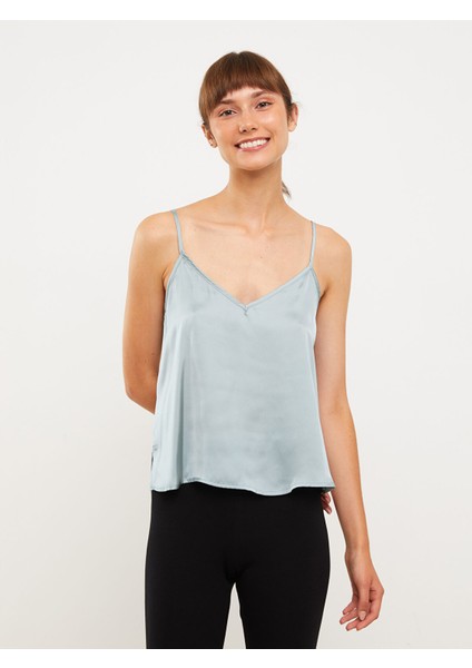 Yeni Sezon V Yaka Düz Askılı Saten Kadın Pijama Üst fiyatları