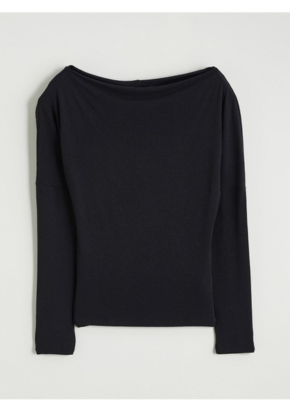 Yeni Sezon Kayık Yaka Bluz indirimleri