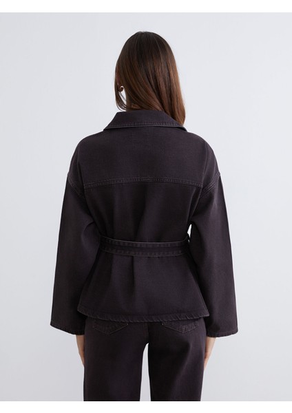 Yeni Sezon Gömlek Yaka Beli Kuşaklı Kadın Jean Ceket fırsatları