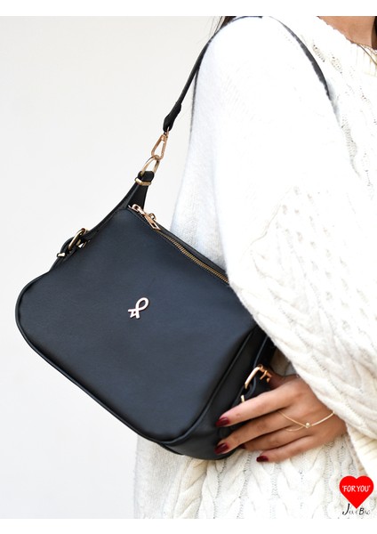 Sofia 3 Bölmeli Yumuşak Deri Çift Askılı Baget ve Omuz Çantası fiyatları