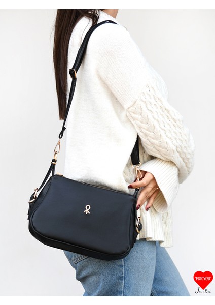 Sofia 3 Bölmeli Yumuşak Deri Çift Askılı Baget ve Omuz Çantası modelleri