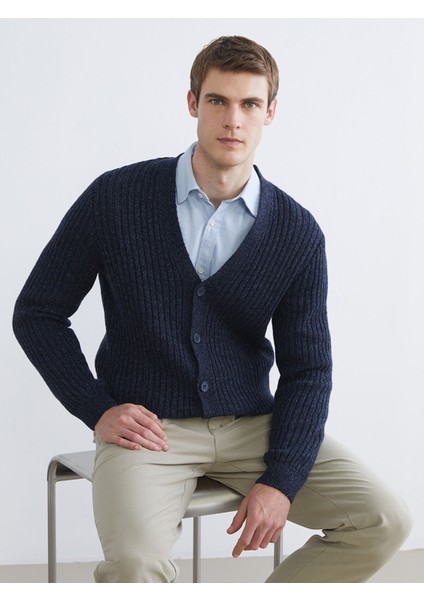 Yeni Sezon Standart Kalıp V Yaka Erkek Triko Hırka